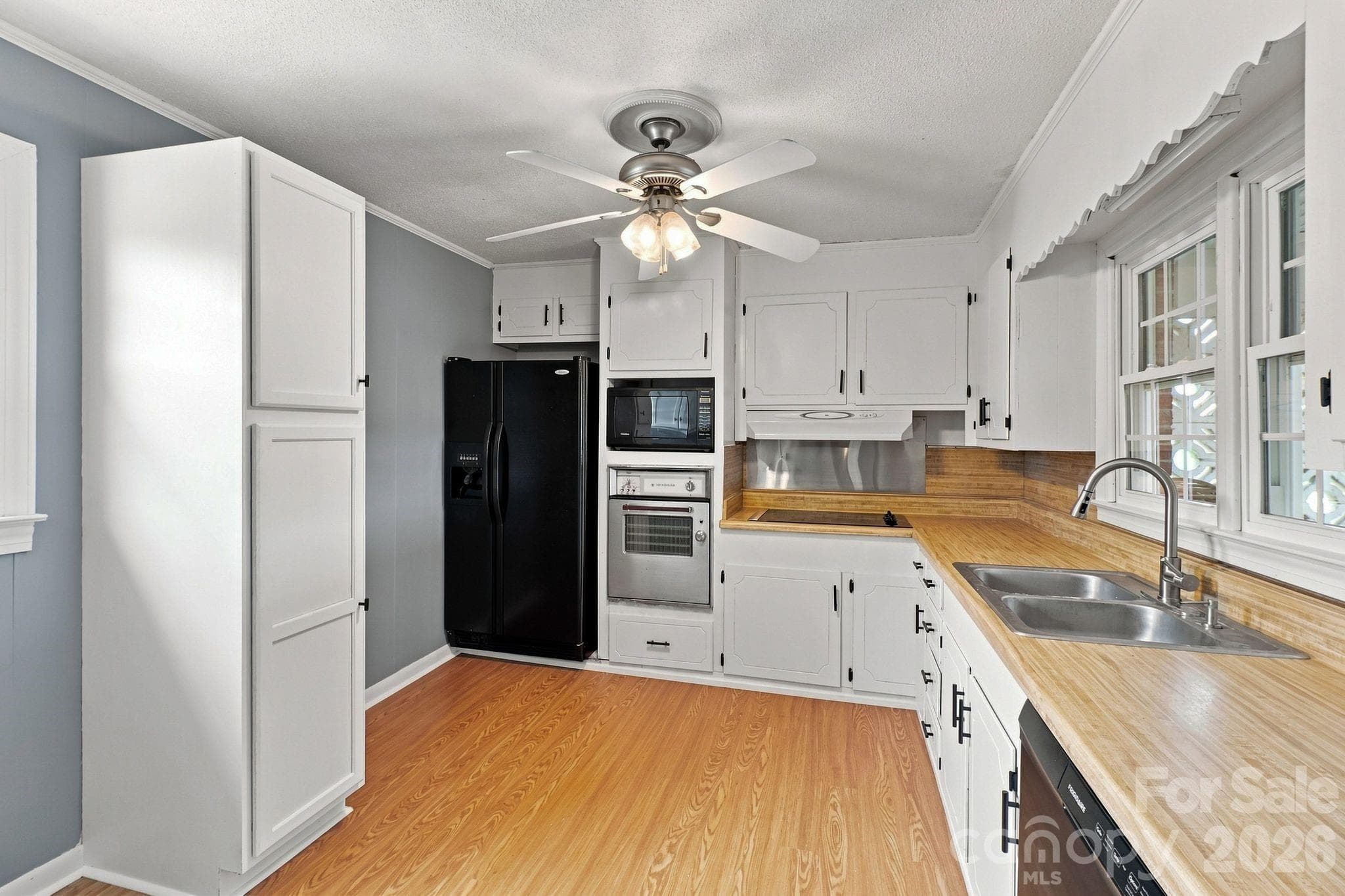 Single Family Residence at 1664 Chase High Road, Forest City, photo 11 of 40