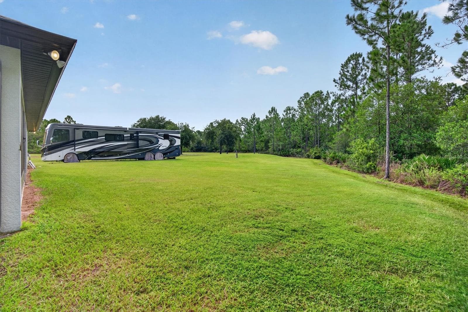 Single Family Residence at 18602 REYNOLDS PKWY, ORLANDO, photo 40 of 46