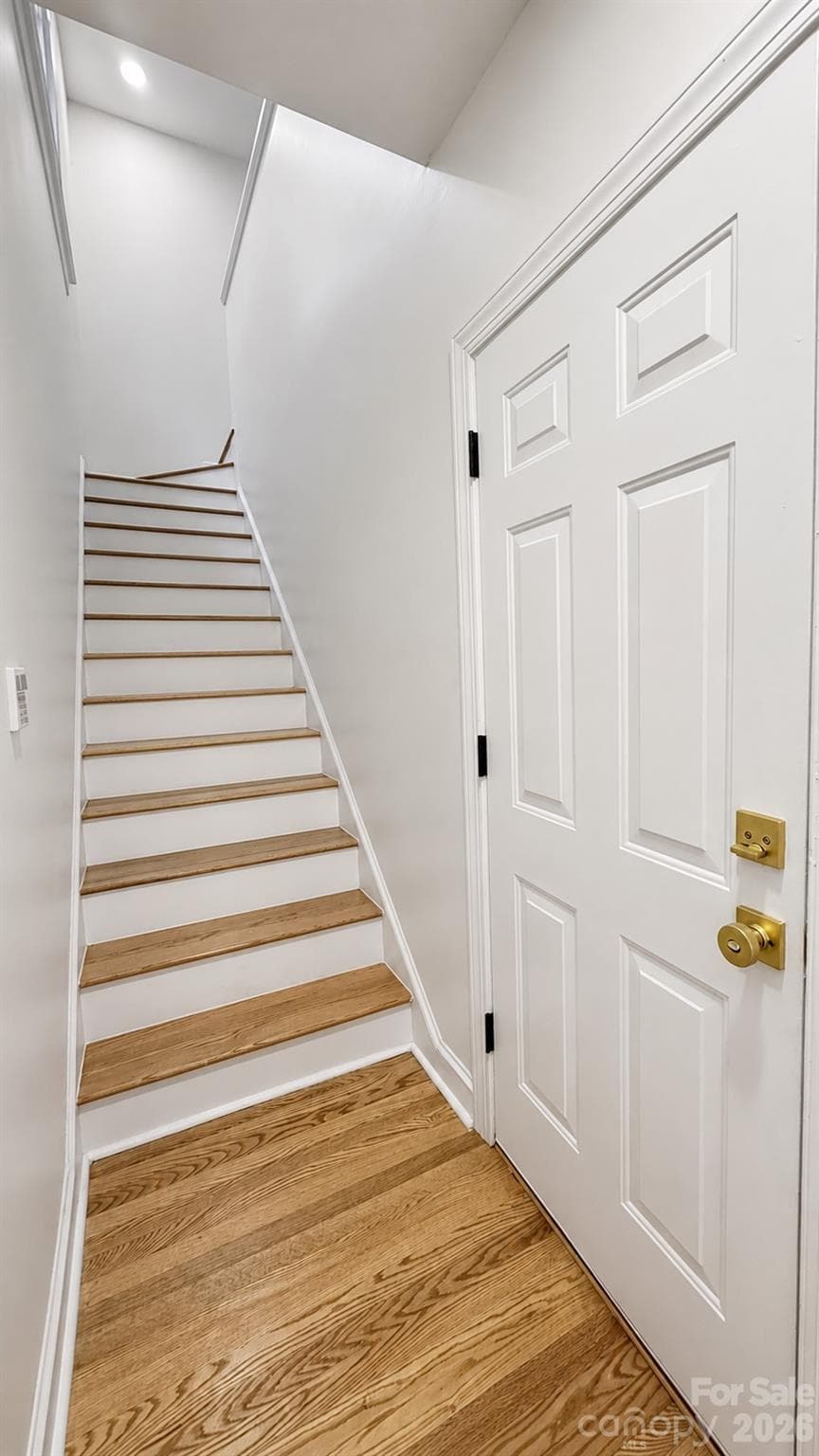 Staircase - 5138 Rotherfield Court, Charlotte