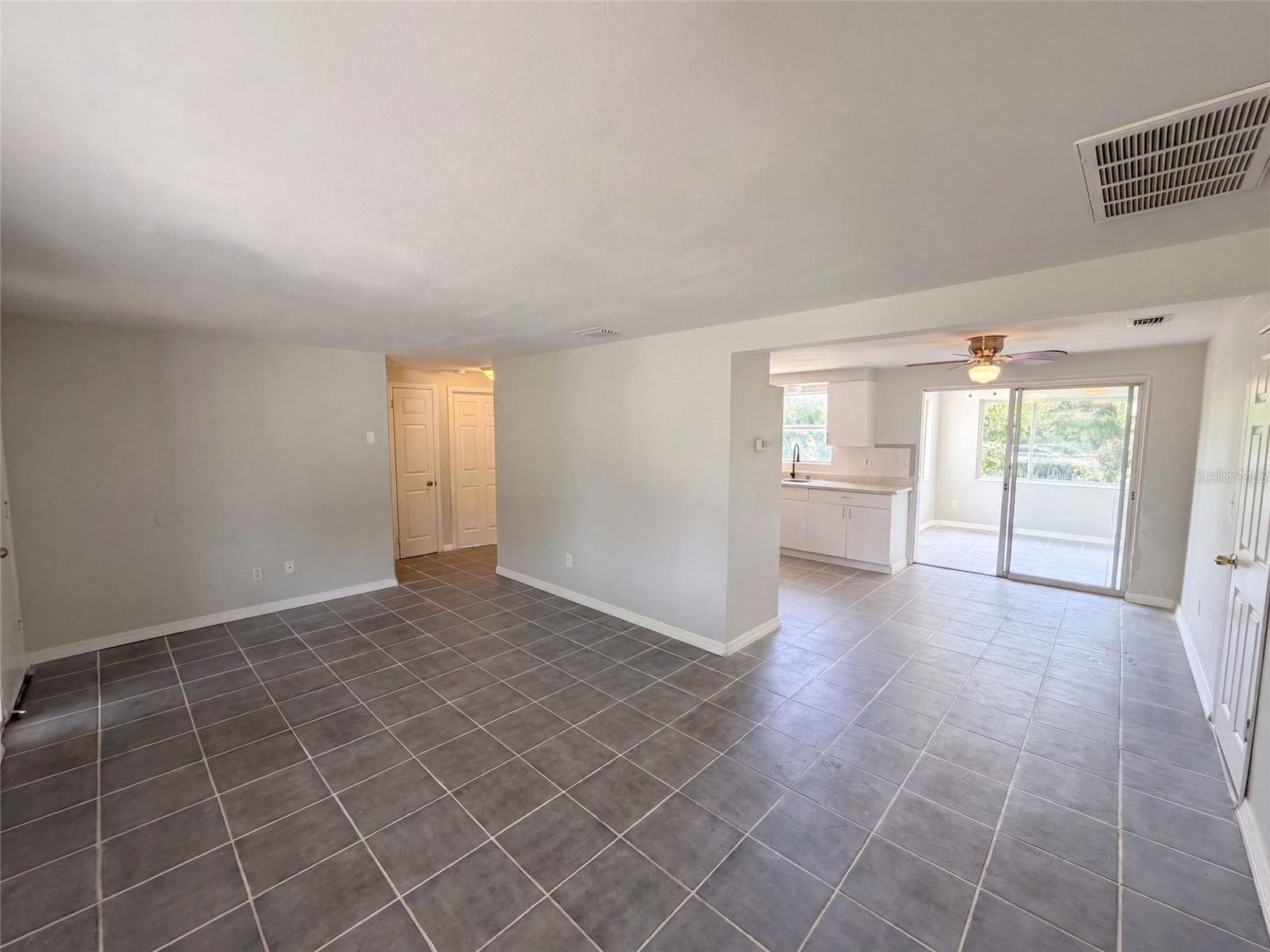 Single Family Residence at 4718 TRAFFORD RD, HOLIDAY, photo 8 of 24