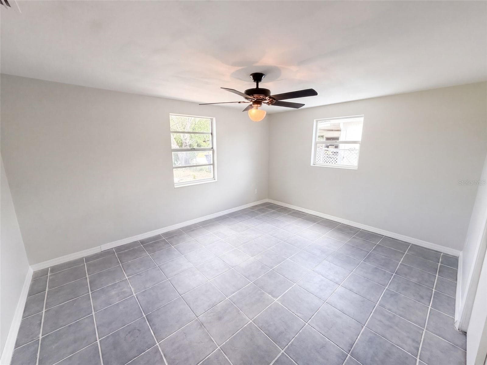 Single Family Residence at 4718 TRAFFORD RD, HOLIDAY, photo 14 of 24