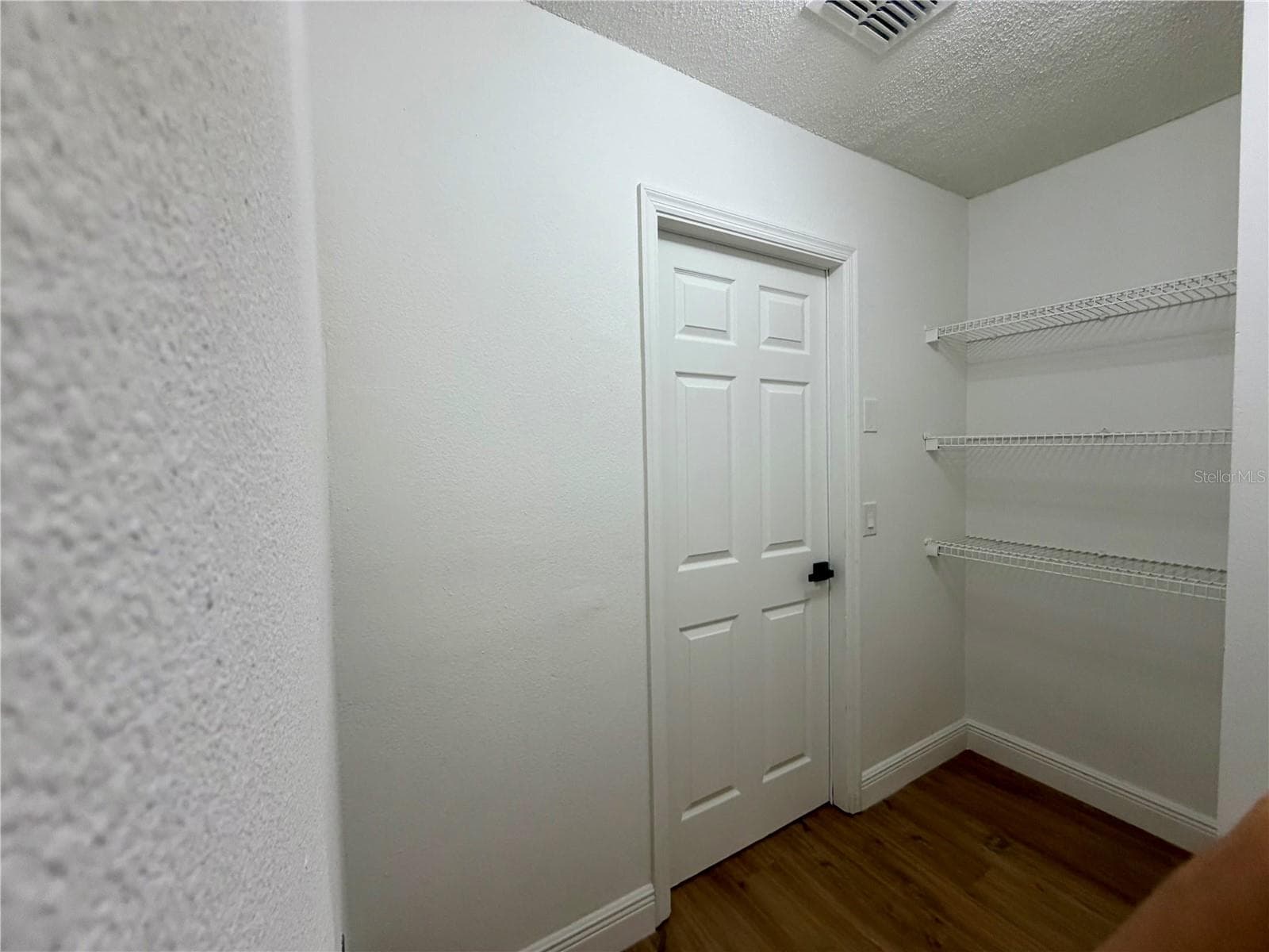 Single Family Residence at 13548 EYAS RD, ORLANDO, photo 14 of 28