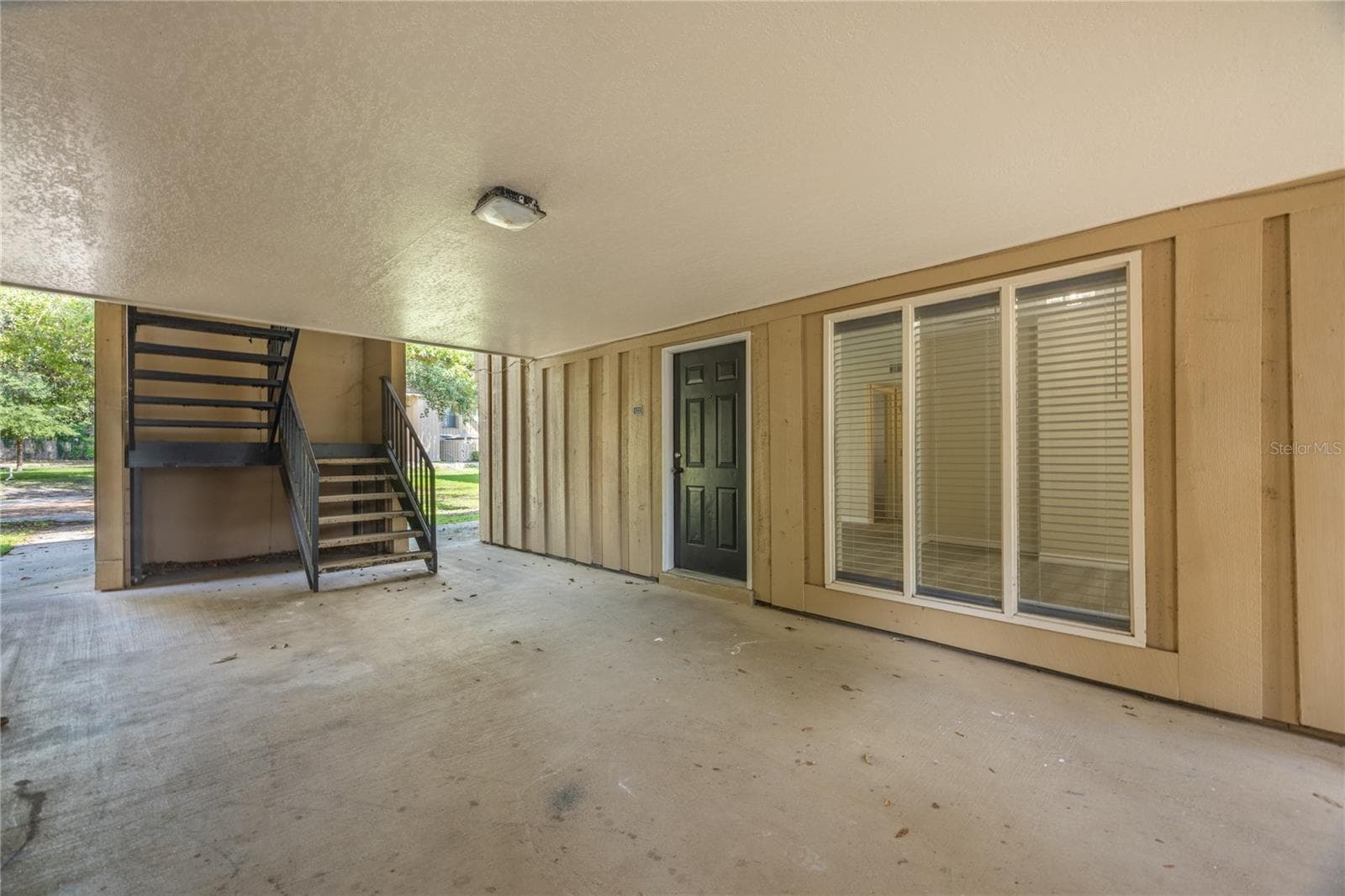 Condominium at 507 NW 39TH RD #122, GAINESVILLE, photo 6 of 36