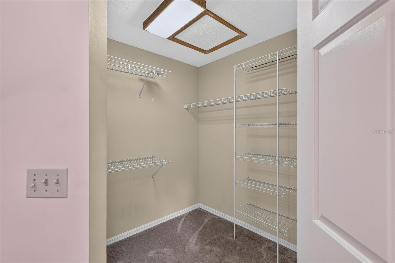 Pirmary Bedroom's Walk-In Closet - 37130 COUNTY ROAD 439, EUSTIS