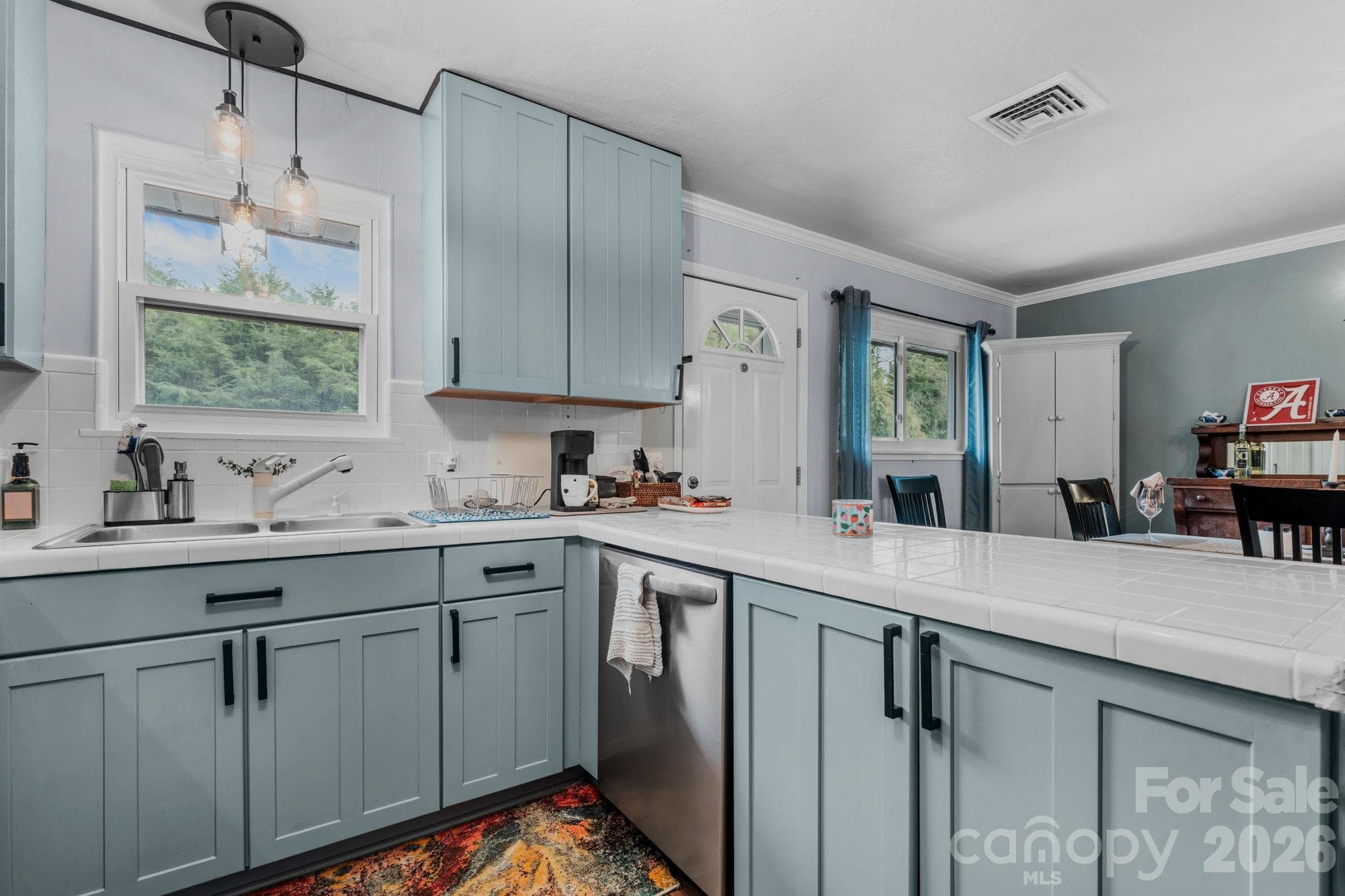 Condominium at 263 Fairway Lane, Spruce Pine, photo 8 of 37
