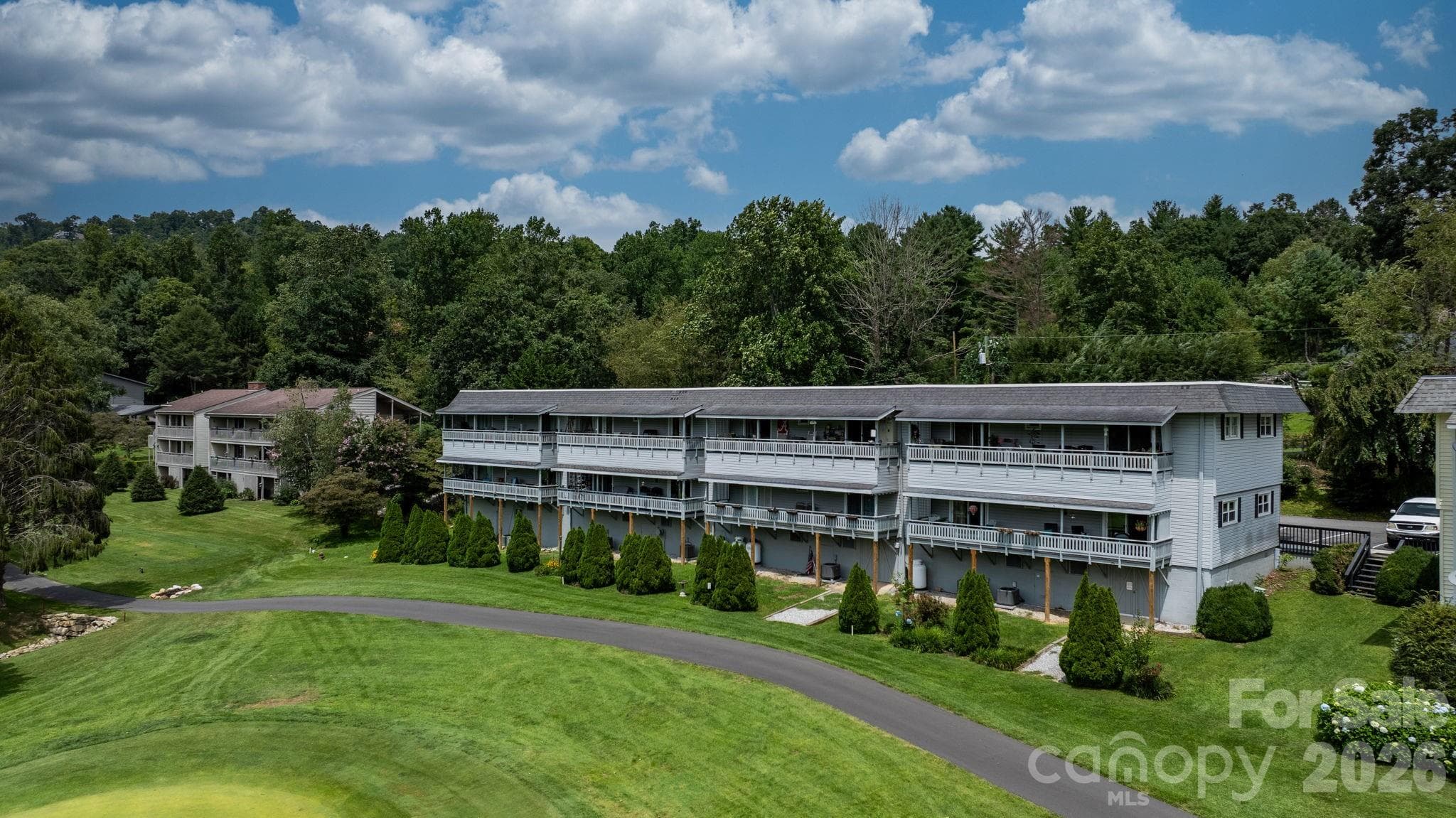 Condominium at 263 Fairway Lane, Spruce Pine, photo 19 of 37