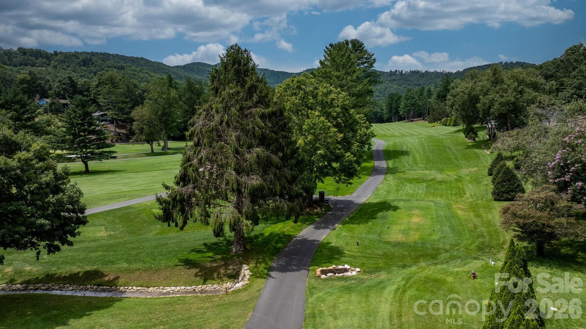Condominium at 263 Fairway Lane, Spruce Pine, photo 24 of 37