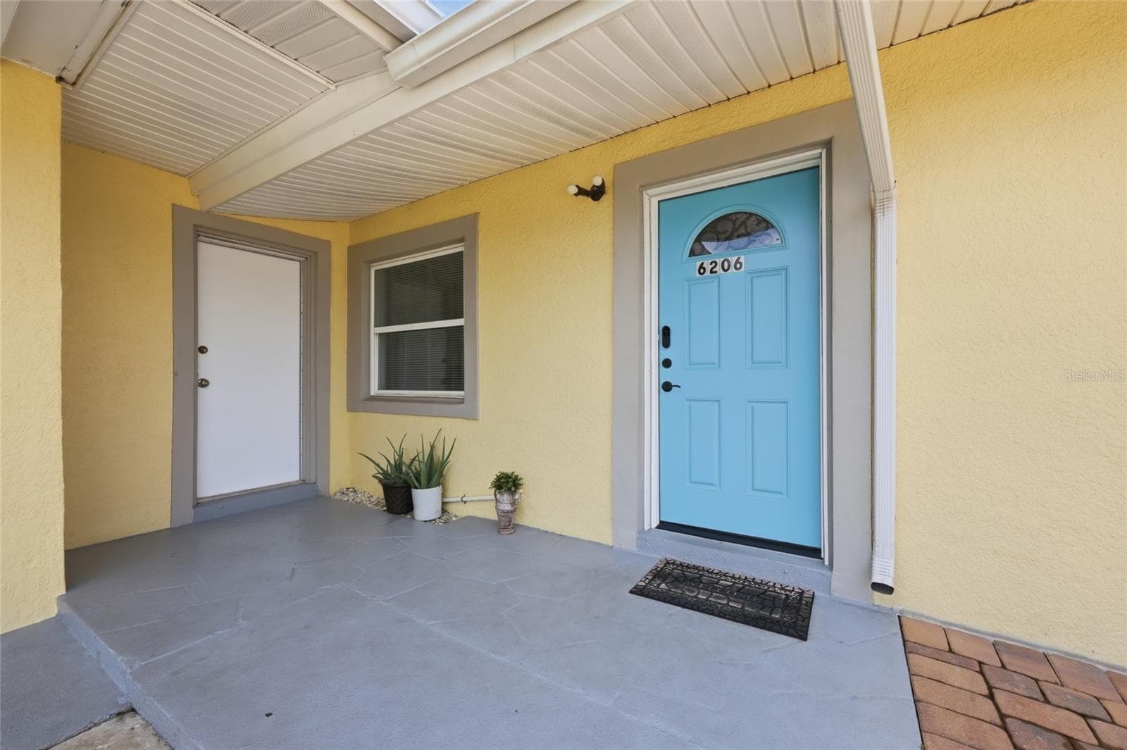 Single Family Residence at 6206 WILLOW OAK LN, ORLANDO, photo 7 of 47
