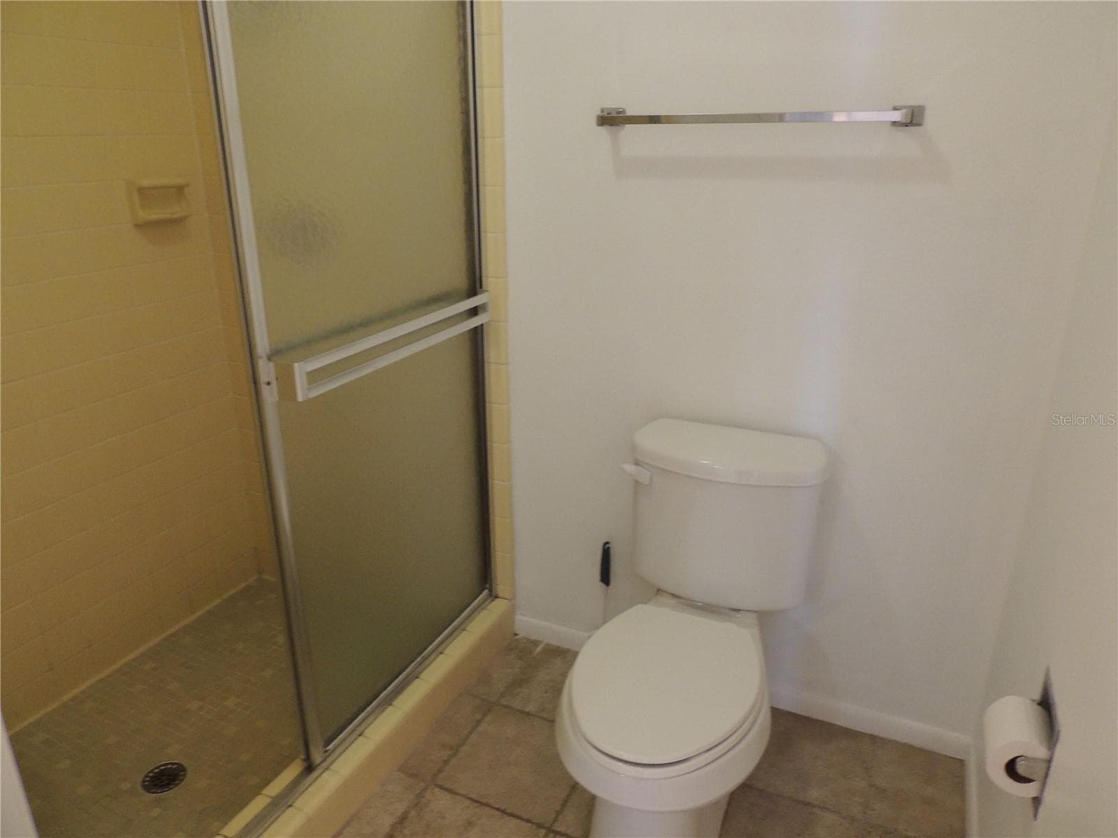 Condominium at 324 TIMBERLAKE DR #324, BRADENTON, photo 16 of 31