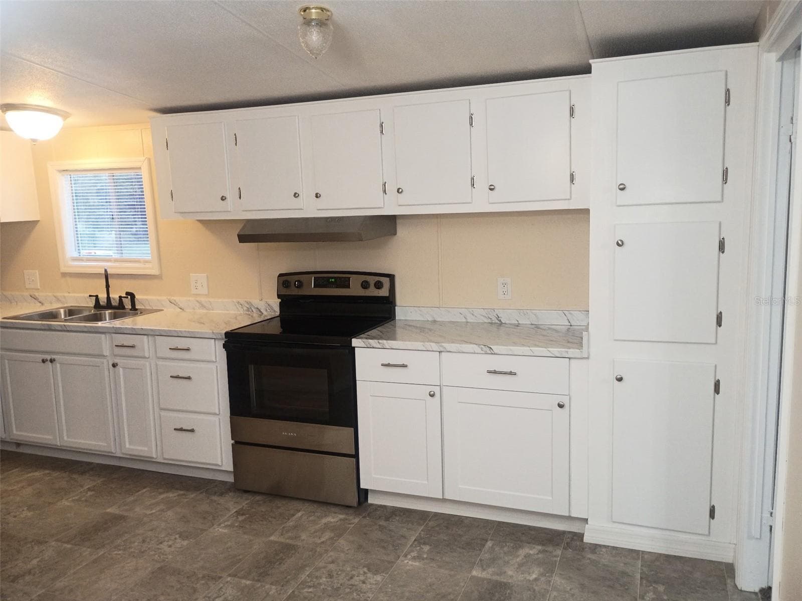 Manufactured Home at 6910 BROOKRIDGE TRL, LAKELAND, photo 16 of 29