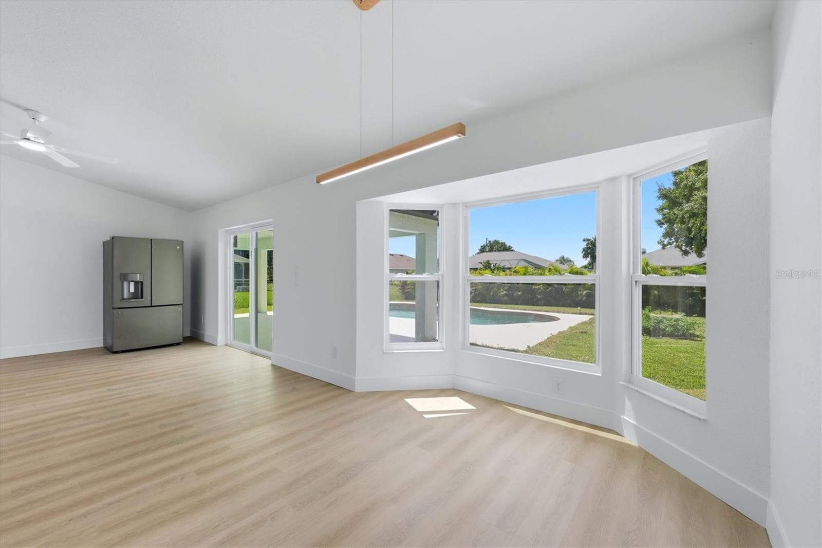 Single Family Residence at 27215 PUNTA CABELLO CT, PUNTA GORDA, photo 4 of 41