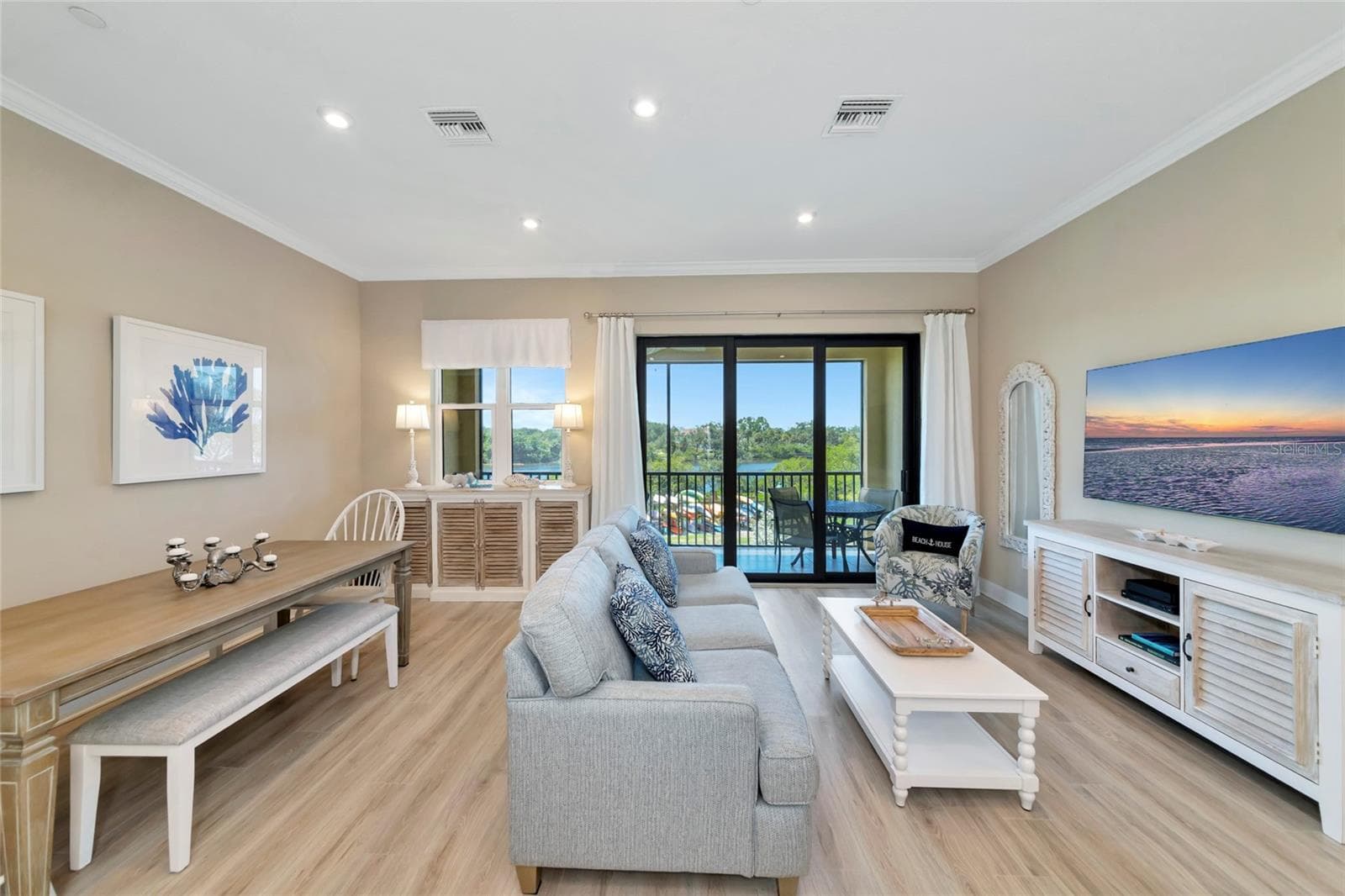 Townhouse at 5589 CANNES CIR #4-102, SARASOTA, photo 6 of 91