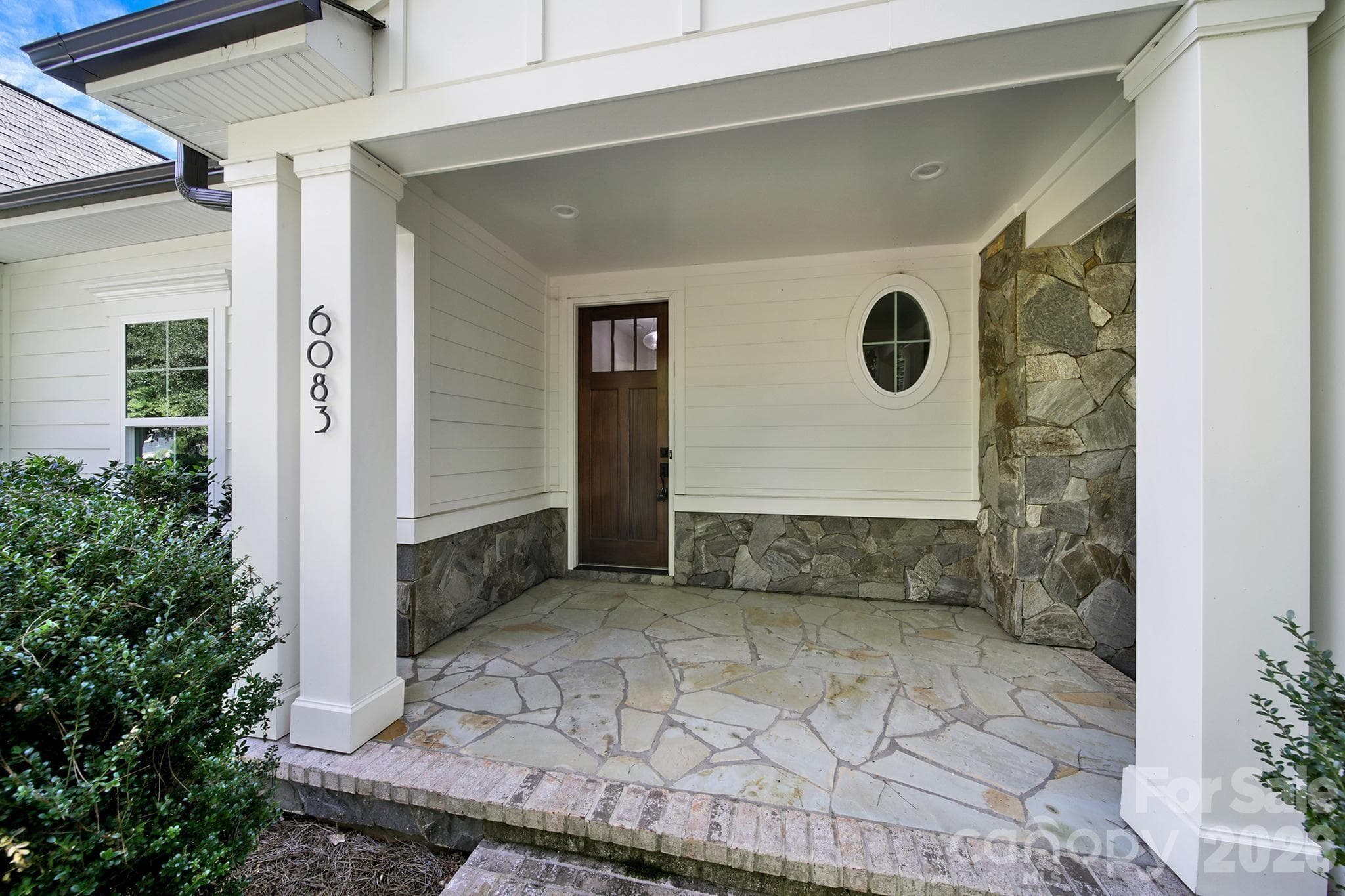 Single Family Residence at 6083 Chimney Bluff Road, Lancaster, photo 2 of 48