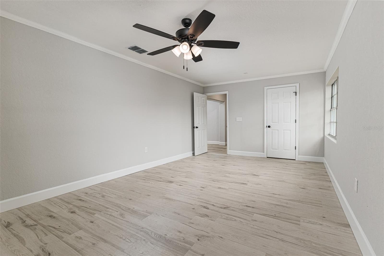 Single Family Residence at 465 FORREST DR, BARTOW, photo 6 of 24