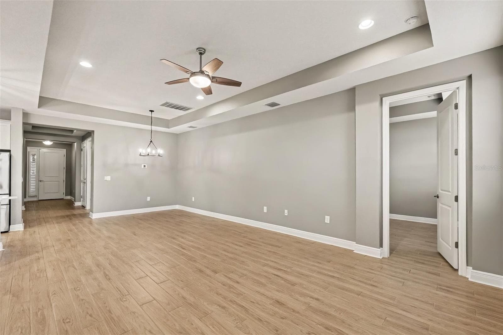 Single Family Residence at 3714 WILD BLOSSOM PL, PARRISH, photo 4 of 32