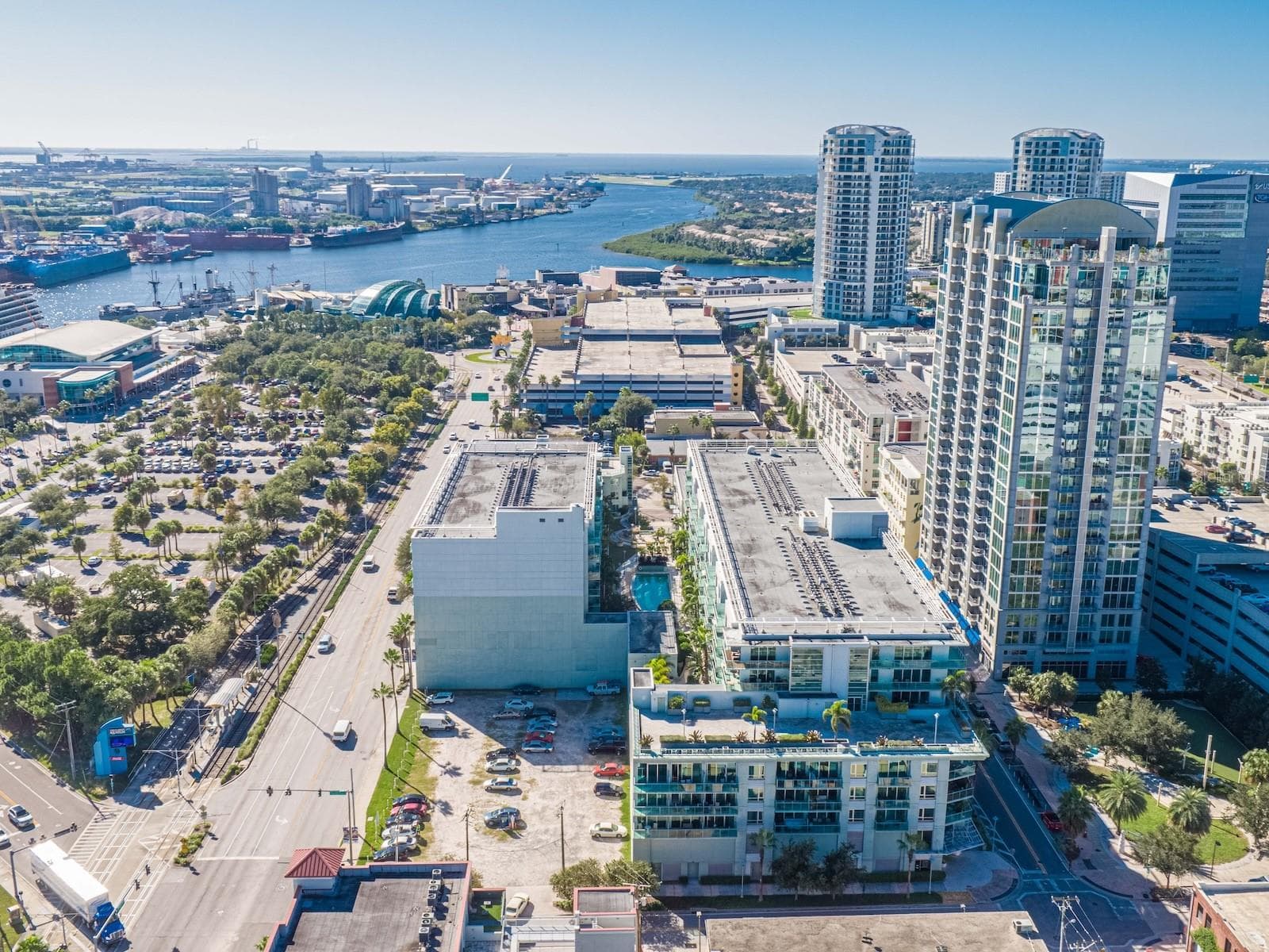 912 CHANNELSIDE DR #2311