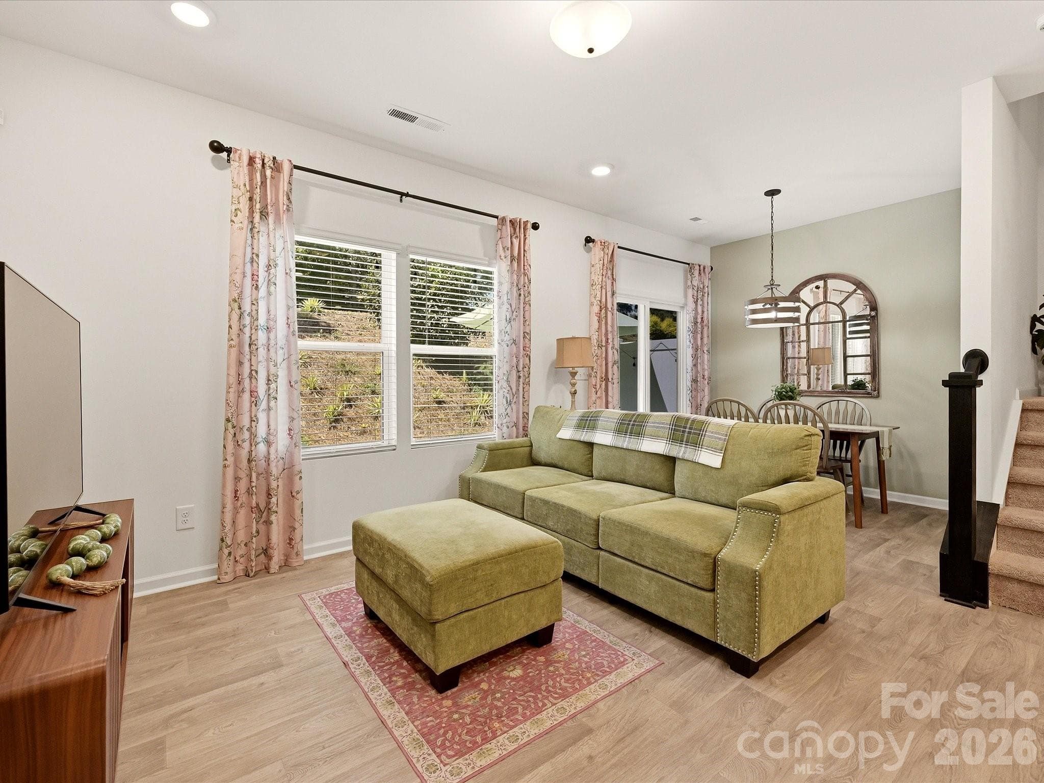 Townhouse at 2018 Crooked Oak Lane, York, photo 9 of 29