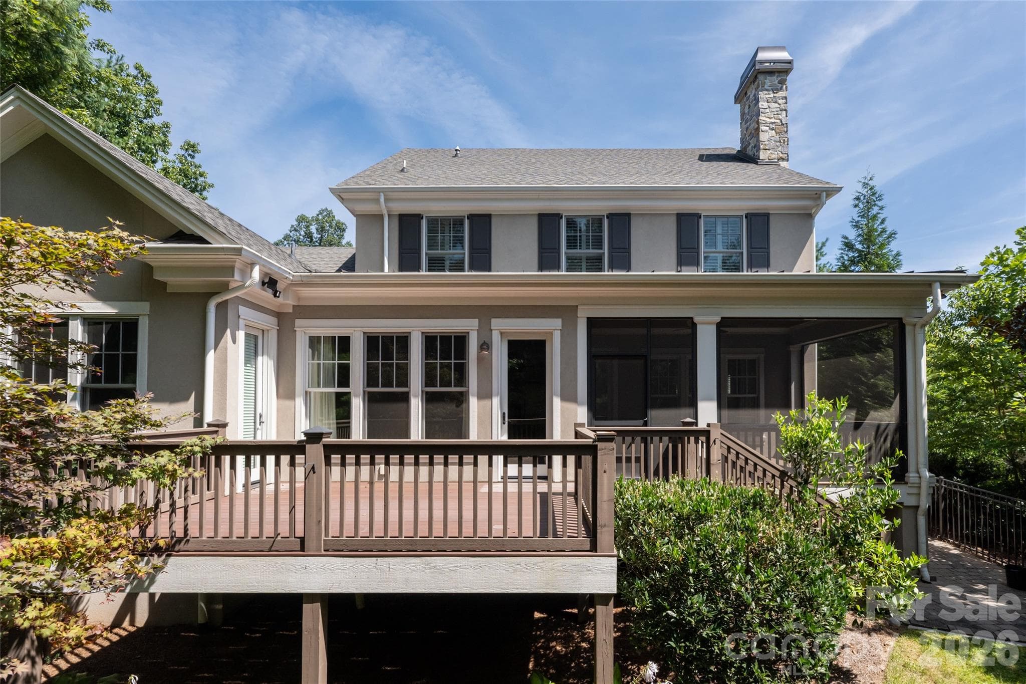 Open deck and screened porch - Asheville