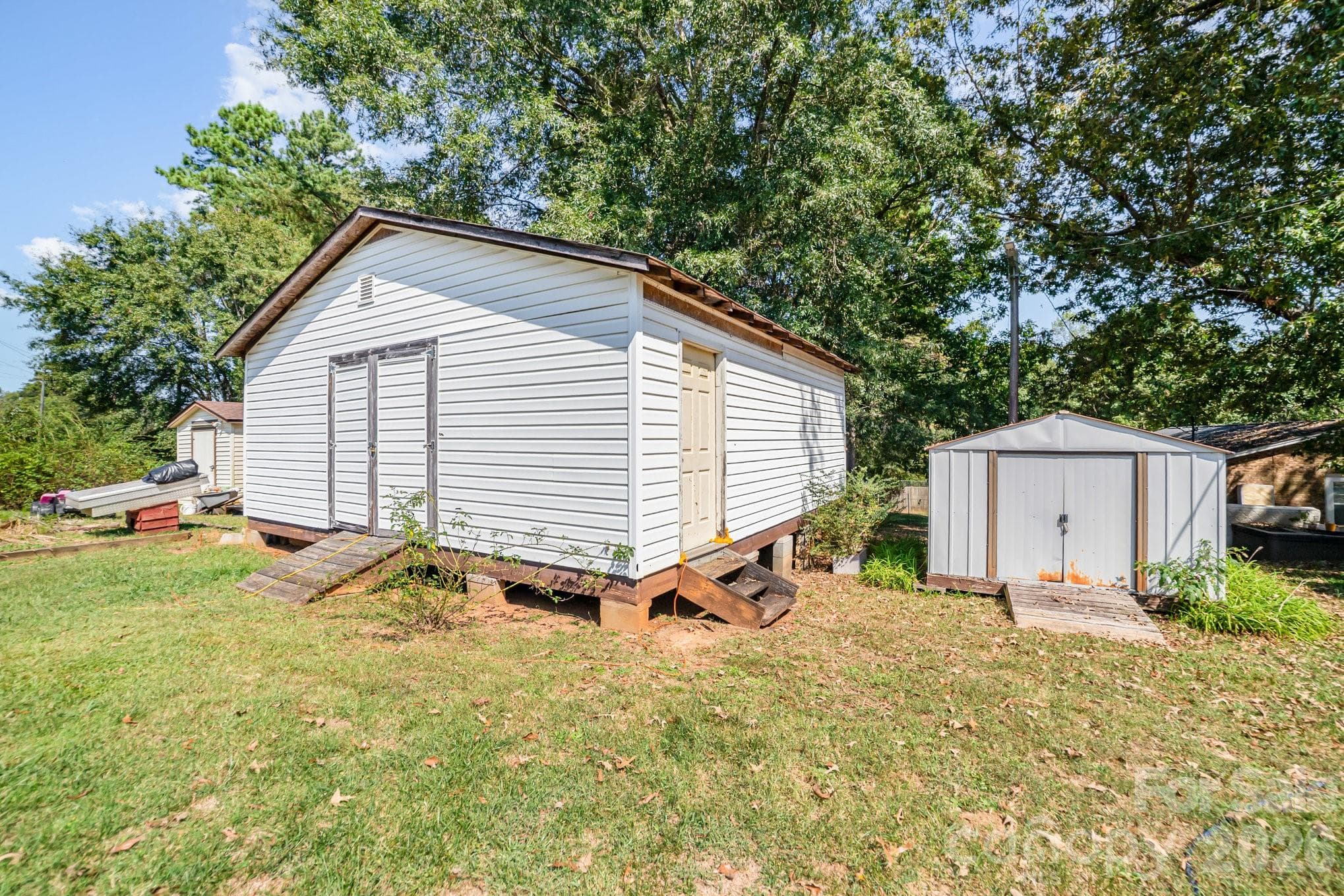 Single Family Residence at 801 Windwood Drive, Gastonia, photo 2 of 22