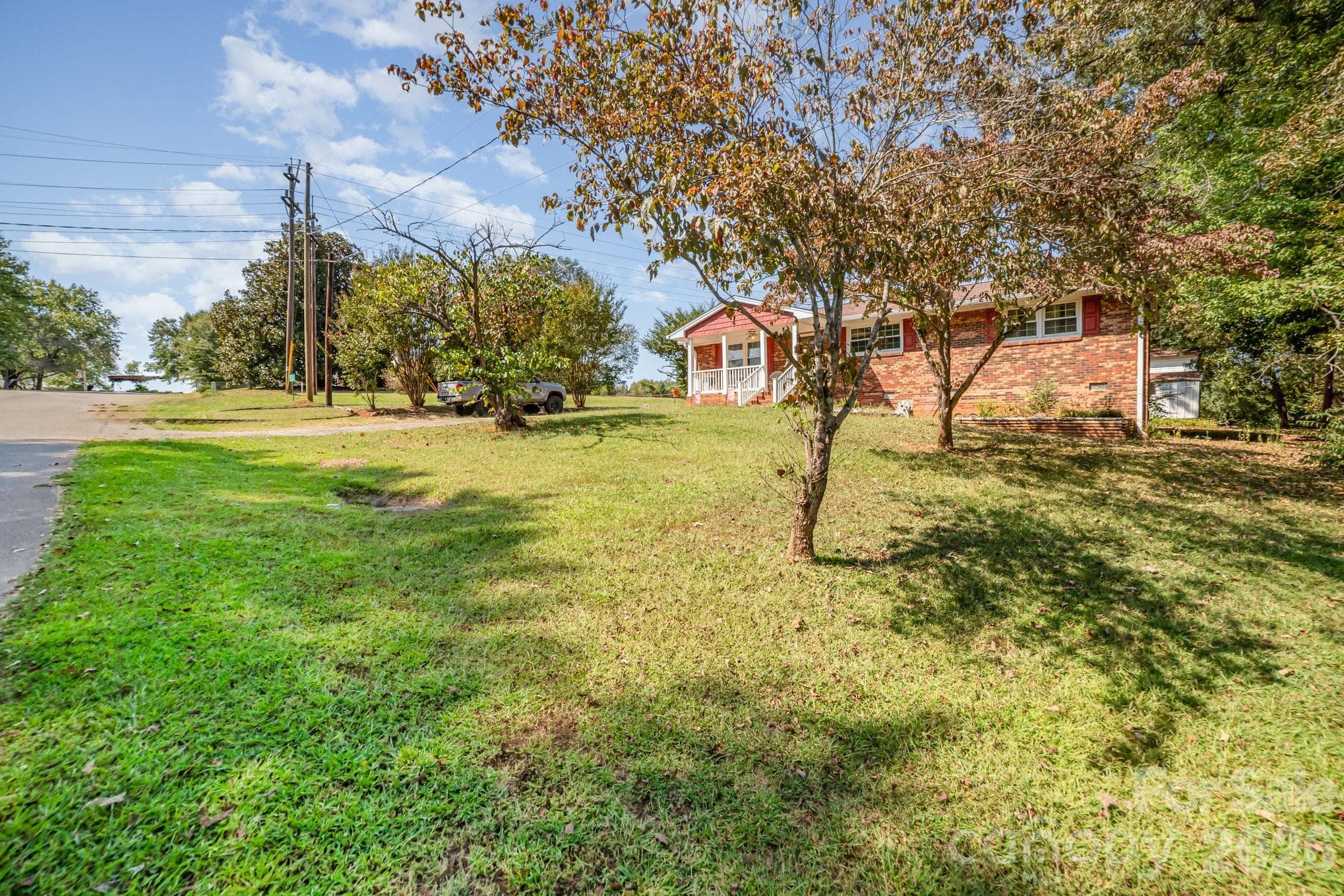 Single Family Residence at 801 Windwood Drive, Gastonia, photo 6 of 22