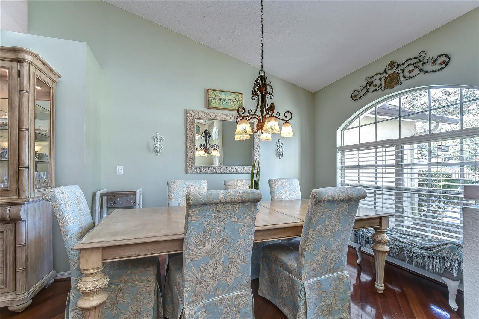 Single Family Residence at 9502 SUNNYOAK DR, RIVERVIEW, photo 5 of 42