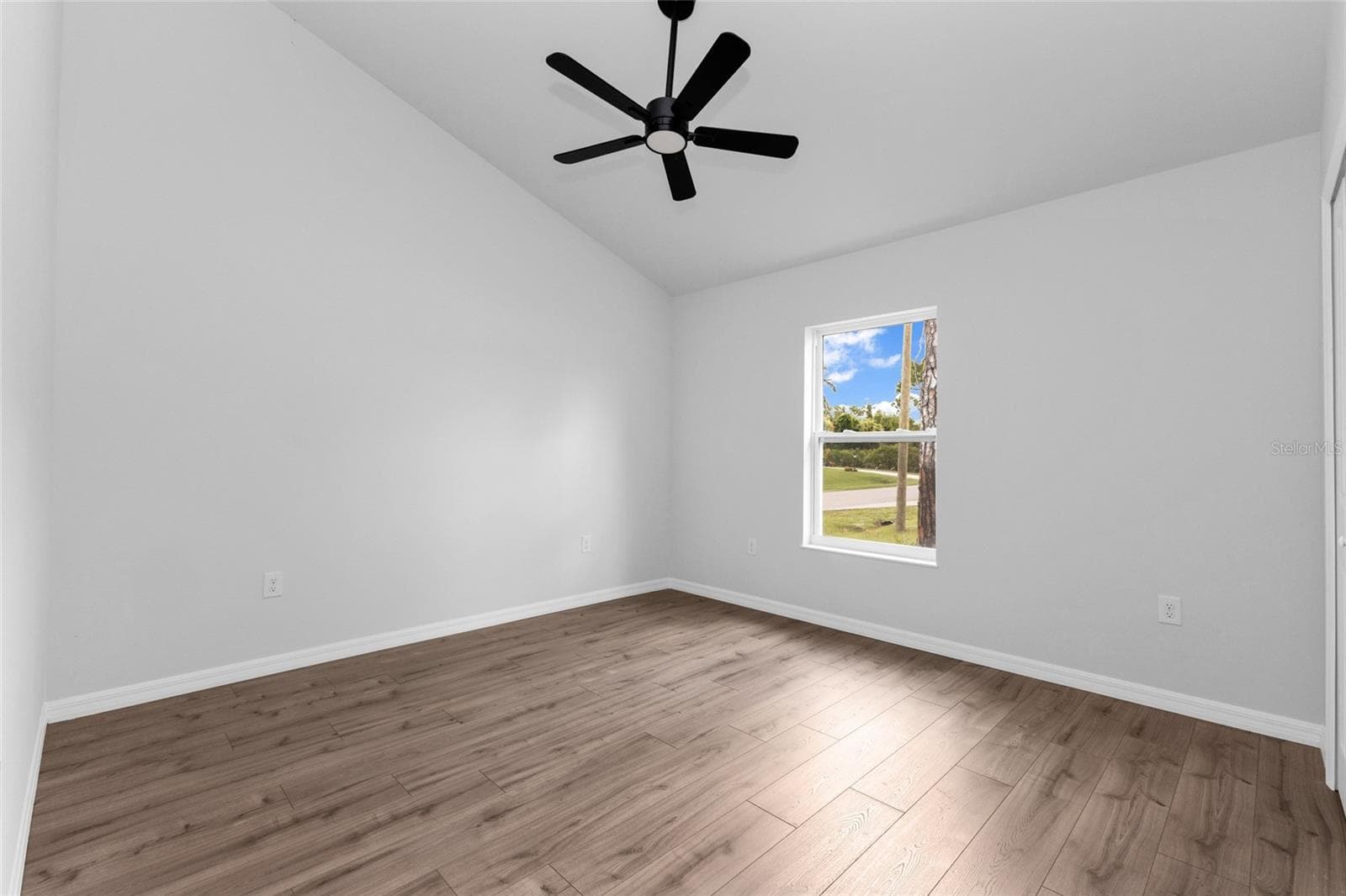 Single Family Residence at 3610 LAREDO AVE, NORTH PORT, photo 13 of 26