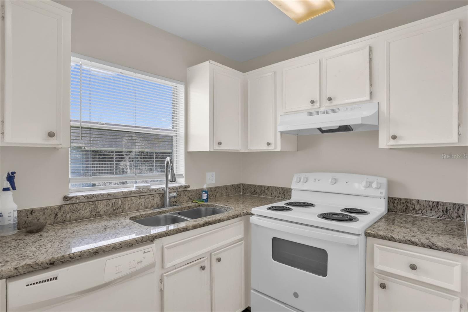 Condominium at 4160 PERSHING POINTE PL #4, ORLANDO, photo 7 of 22