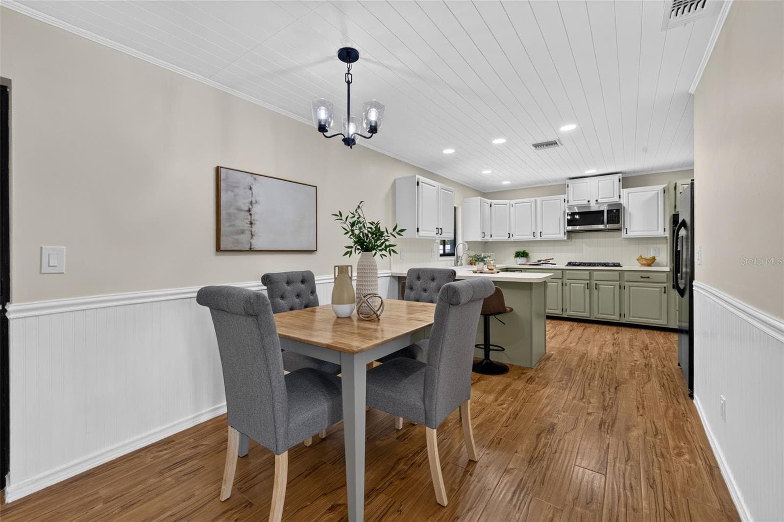 Dining Area - 6170 SUNDOWN DR, ST PETERSBURG