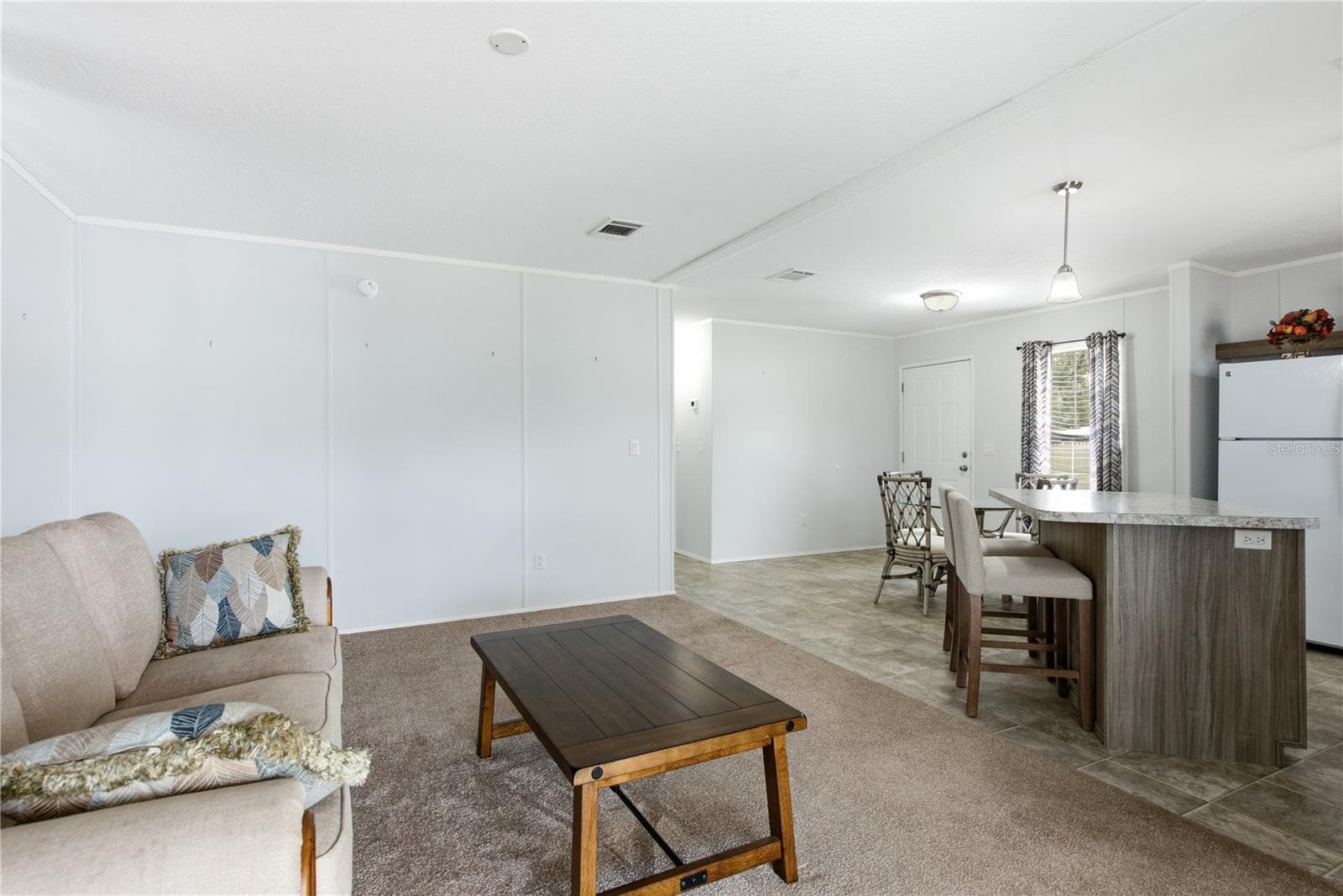 Open living room, kitchen and dining - 980 7TH ST NW #88, LARGO