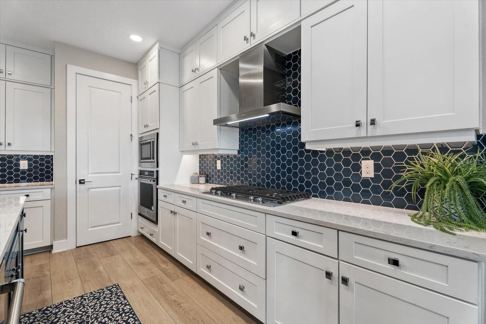Walk-in Pantry - 12801 MORNING MIST PL, VENICE