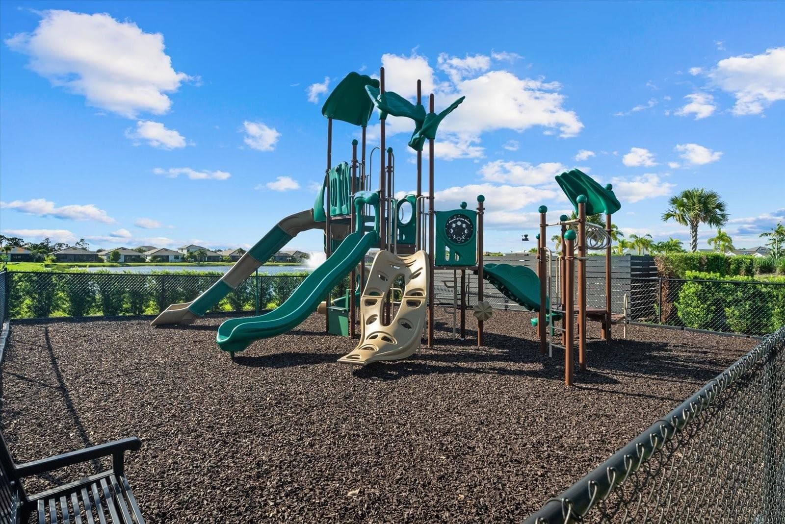 Community Tot Lot/Playground - 12801 MORNING MIST PL, VENICE