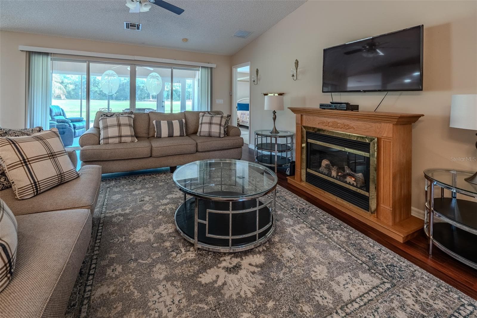 Single Family Residence at 15547 SW 13TH CIR, OCALA, photo 10 of 51