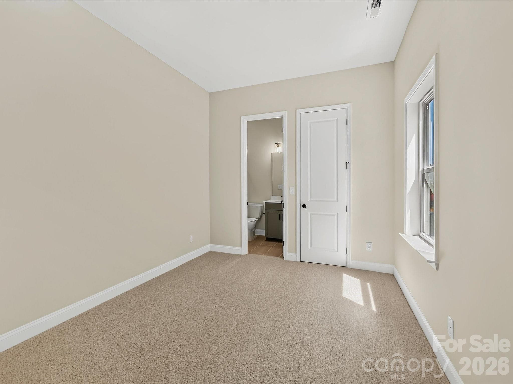 Single Family Residence at 552 Cape Cod Way, Rock Hill, photo 20 of 29