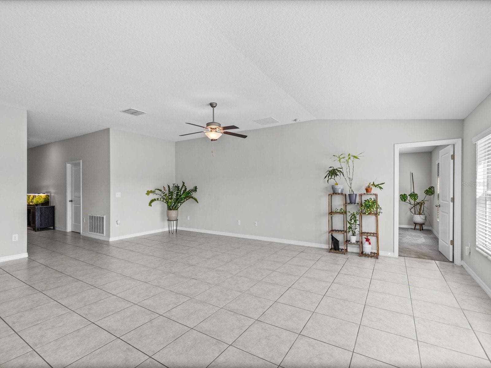 Single Family Residence at 15416 WICKED STRONG ST, RUSKIN, photo 9 of 64