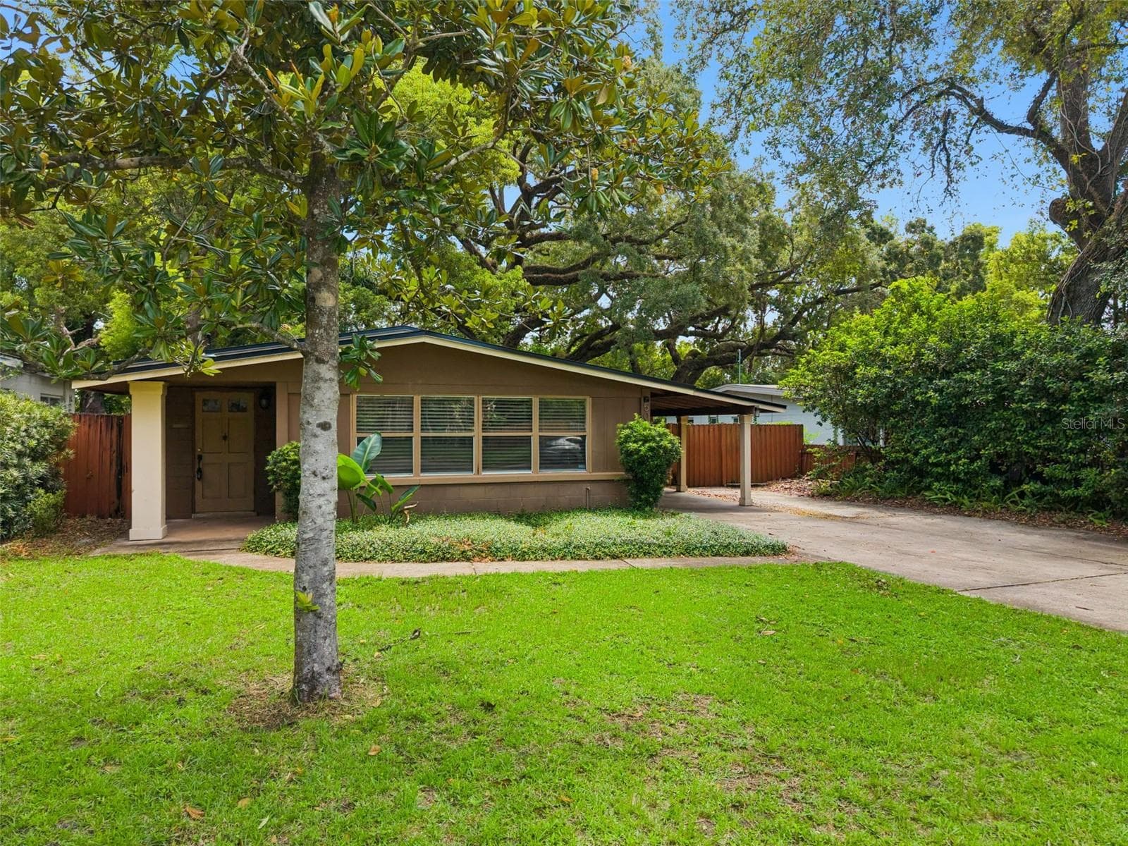 509 HILLSIDE AVE
