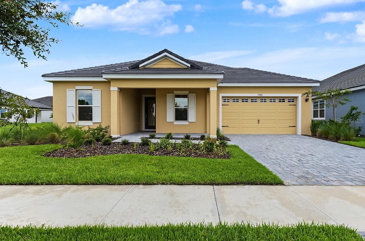 2302 LONE TREE BEND