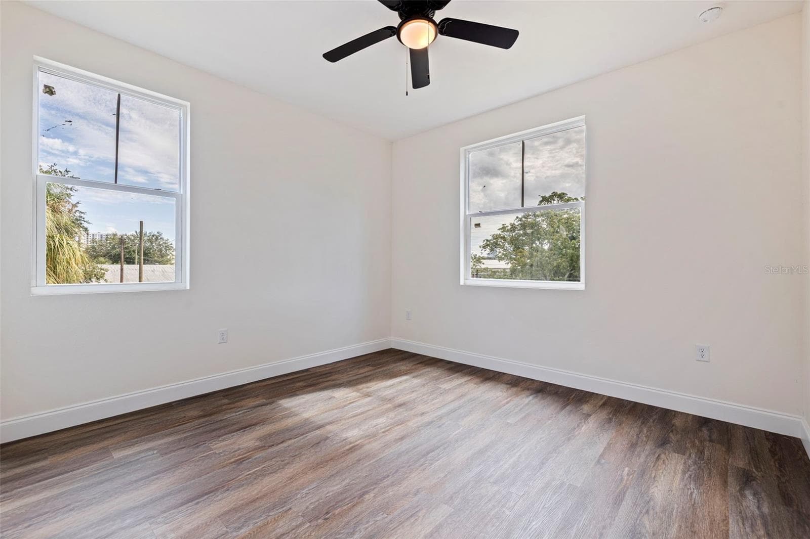 Single Family Residence at 802 18TH ST S, ST PETERSBURG, photo 23 of 52