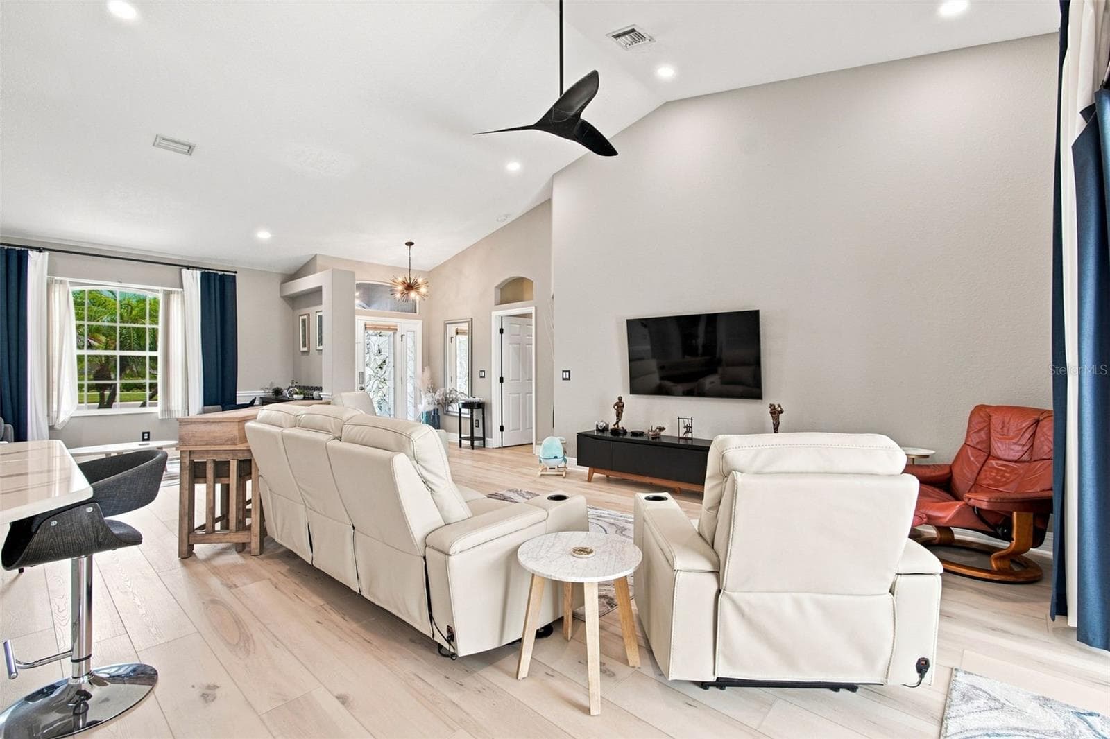 Single Family Residence at 2700 LITTLE COUNTRY RD, PARRISH, photo 12 of 56