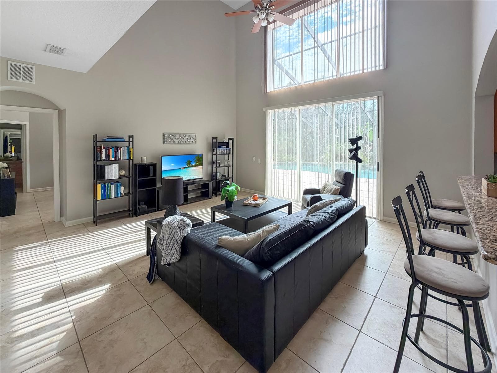 Single Family Residence at 10172 WINDERMERE CHASE BLVD, GOTHA, photo 4 of 89