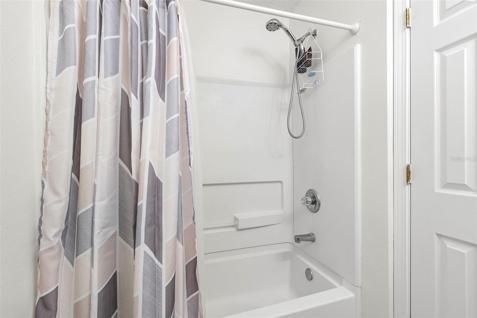 Primary bath - 2523 SANDY BEACH LN, CLEARWATER
