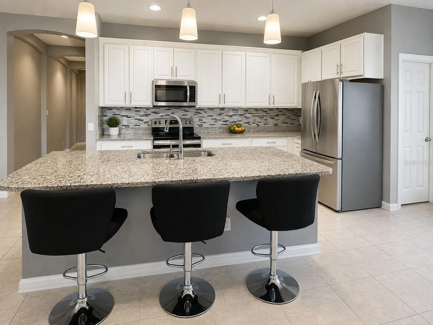 Single Family Residence at 750 STAR MAGNOLIA DR, KISSIMMEE, photo 6 of 18