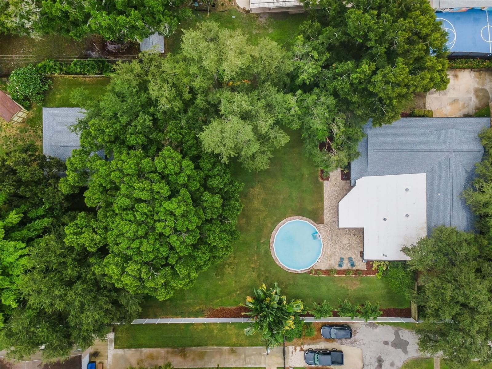 Aerial views of backyard and pool - 13123 108TH AVE, LARGO