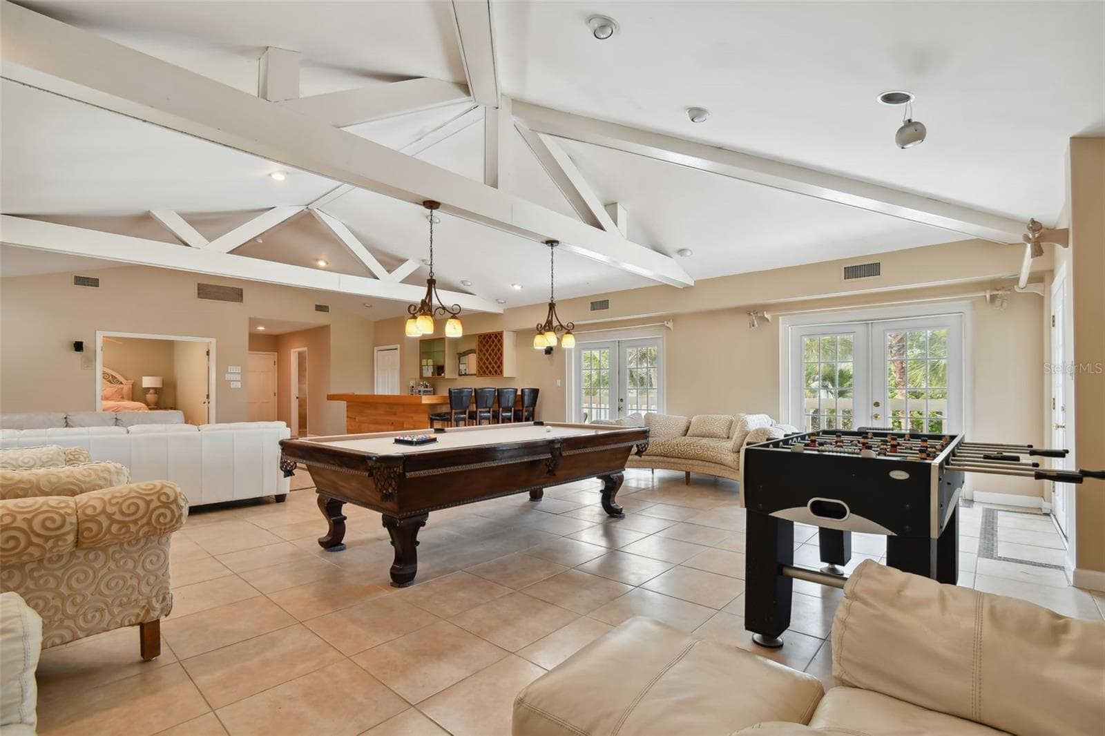 Single Family Residence at 1520 GULF BLVD, BELLEAIR BEACH, photo 33 of 62