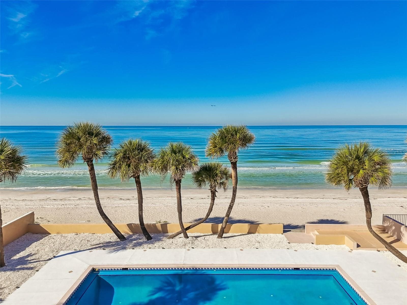 Single Family Residence at 1520 GULF BLVD, BELLEAIR BEACH, photo 46 of 62