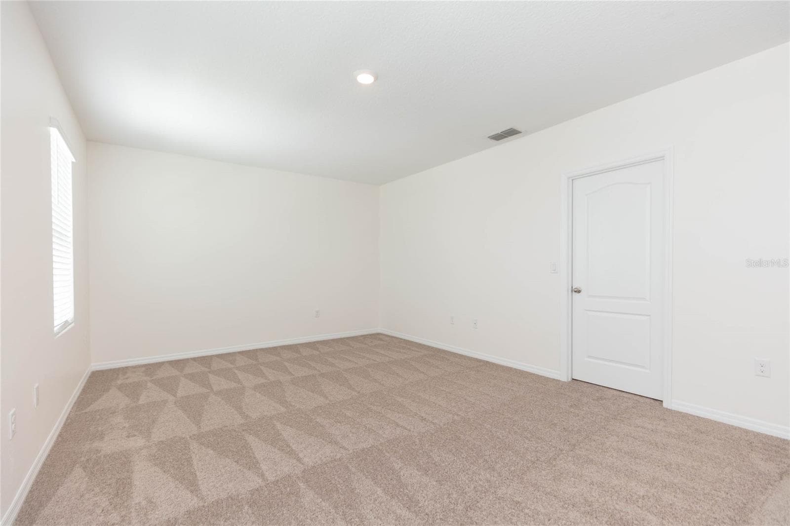Single Family Residence at 478 AUTUMN STREAM DR, AUBURNDALE, photo 24 of 44