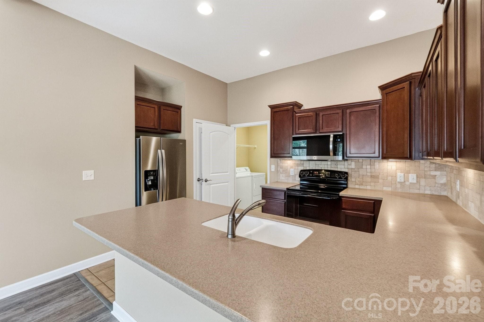 Townhouse at 4745 Polo Gate Boulevard, Charlotte, photo 10 of 33