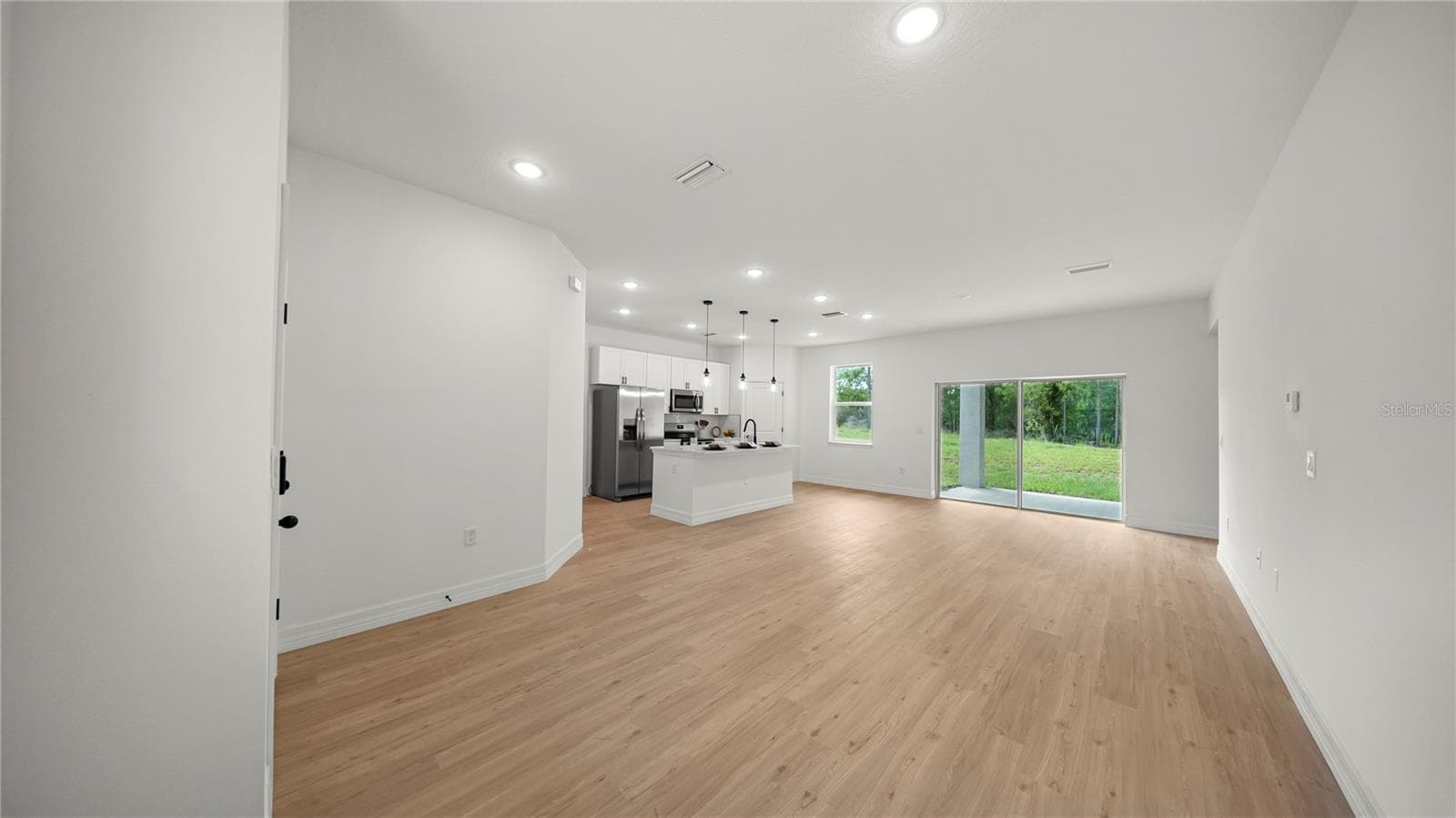 Single Family Residence at 11128 N G MARTINELLI, CITRUS SPRINGS, photo 10 of 36
