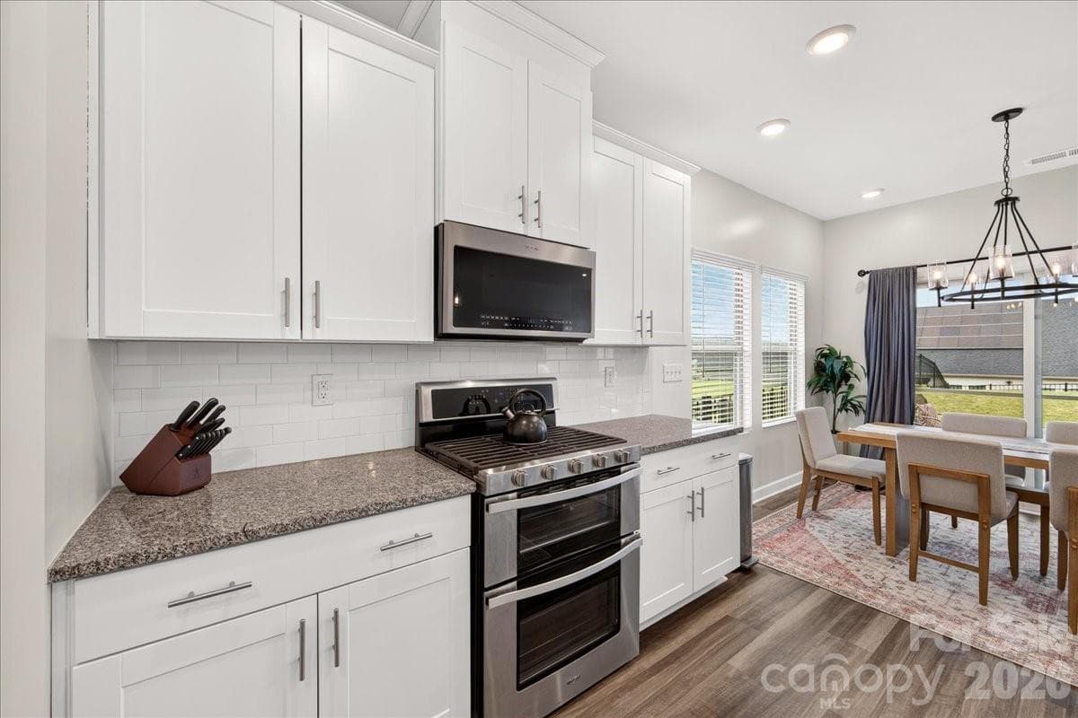 Single Family Residence at 4420 Bright Road, Charlotte, photo 13 of 48