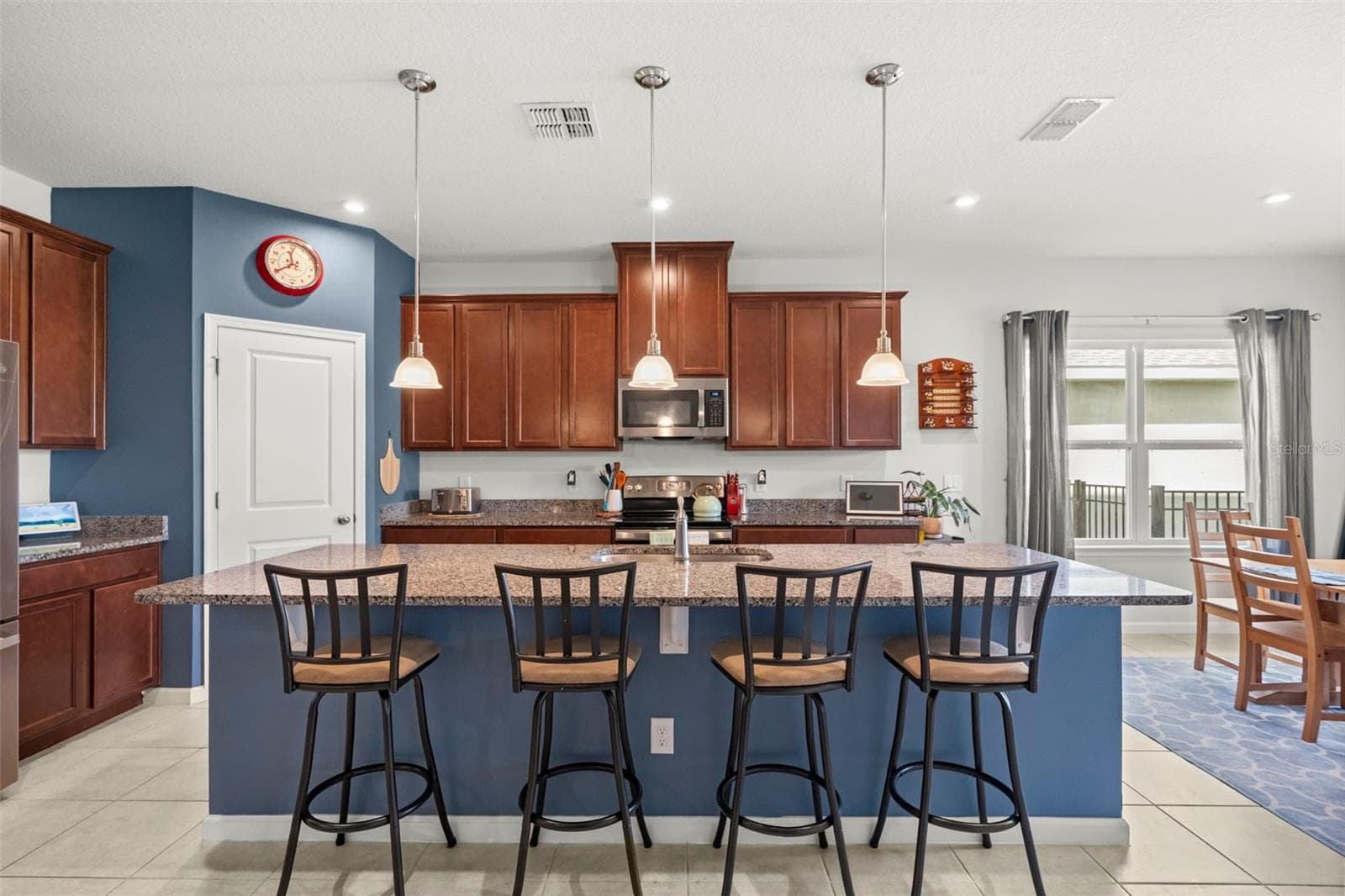 Single Family Residence at 3053 HILL POINT ST, MINNEOLA, photo 12 of 48