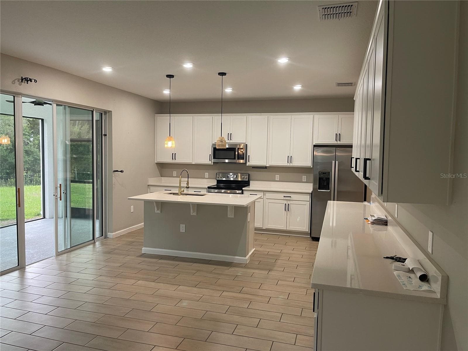 Kitchen/Dining/Living - 2994 GAVIN SKY DR, KISSIMMEE